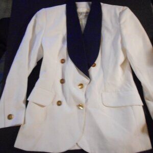 Womens White Blazer with black lapels-Gallery size 8